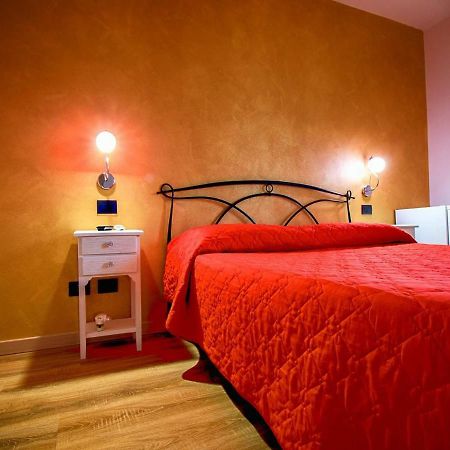 La Casa Dei Nonni Sul Garda Hotell Peschiera del Garda Eksteriør bilde