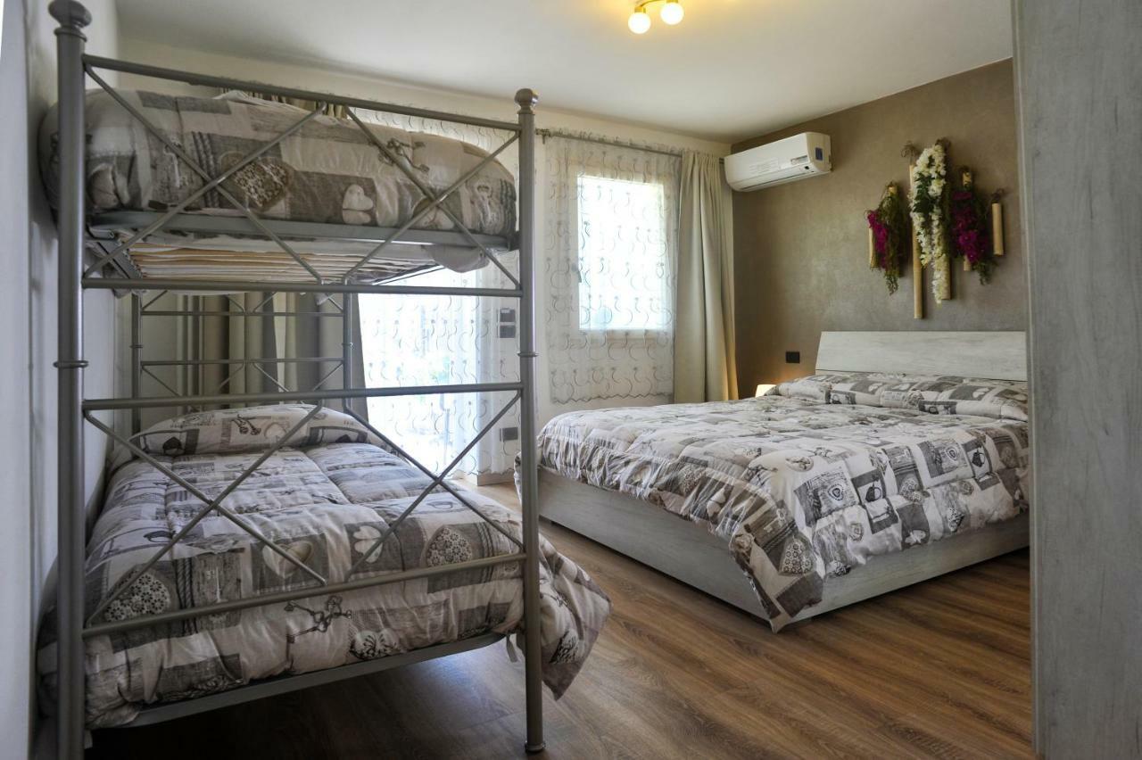 La Casa Dei Nonni Sul Garda Hotell Peschiera del Garda Eksteriør bilde