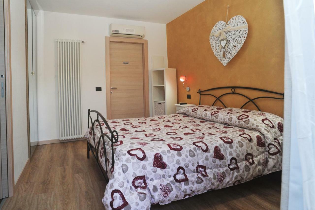 La Casa Dei Nonni Sul Garda Hotell Peschiera del Garda Eksteriør bilde